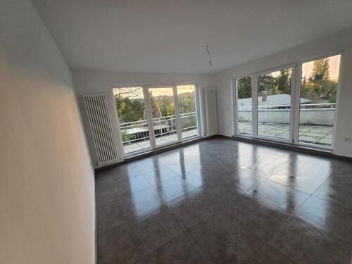 Foto - 2 zkb große Zimmern und schönen Balkon