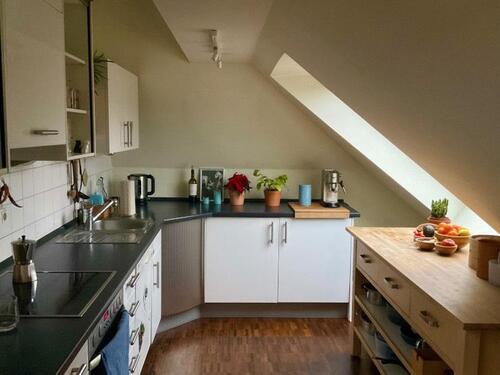 Foto - 2 Zimmer Dachgeschoßwohnung zur Miete in Köln