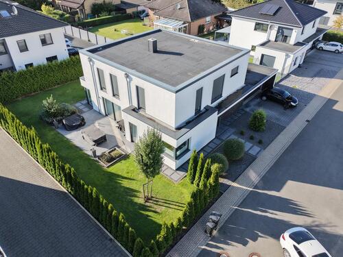 Foto - Exklusives Architektenhaus im Bauhausstil 