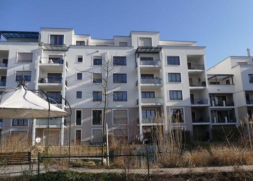 Foto - Neuwertige 2,5 Zimmer-Attikawohnung