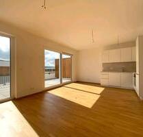 Helle 2-Zimmer-Wohnung mit Terrasse und Einbauküche - Korntal-Münchingen