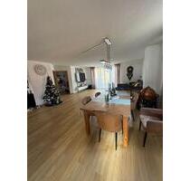 Helle 5,5 Zimmerwohnung in Herbolzheim, Maisonette