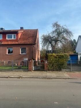 Foto - Doppelhaushälfte mit 100,00 m&sup2; in Hannover zum Kaufen