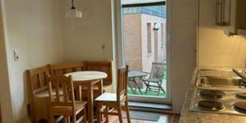 Foto - Charmante 2 Zimmer Altbauwohnung mit EBK, Terasse und Garten