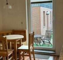 Charmante 2 Zimmer Altbauwohnung mit EBK, Terasse und Garten - Hilden Forstbach