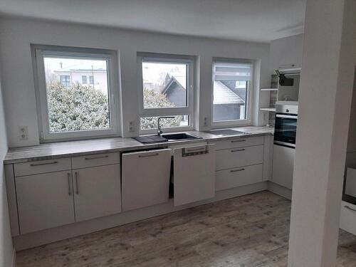 Foto - DG- Wohnung 900€ Kaltmiete... - 900,00&nbsp;EUR Kaltmiete, ca.&nbsp; 115,00&nbsp;m&sup2;