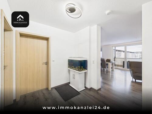 Foto - Perfekt für Paare oder Familien: Moderne 3 Zimmer Wohnung mit Balkon und Aufzug in Offenburg!