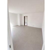 Frisch Renovierte 4 Zimmer Wohnung mit GarageGartenBalkon - Bad Urach