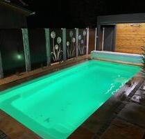 Jockgrim: Möblierte 1-Zi.-Souterrainwhg., Strom, Heizung, Internet und Poolbenutzung inklusive !