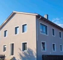82qm Wohnung - 4 Zimmer mit Garten & Carport - Maxhütte-Haidhof