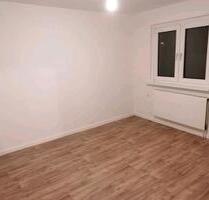 Frisch renovierte 2Zimmer Wohnung in Gelsenkirchen - Schalke - Velen