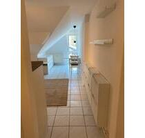 Ansprechende, möblierte 1-Zimmer-Wohnung mit Einbauküche in Dortm - Dortmund Hombruch