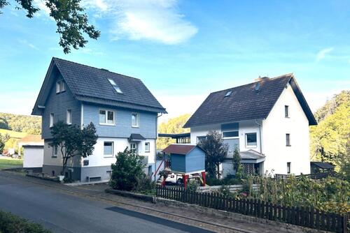Foto - Idylle in 37296 Ringgau:2 Häuser am Bach in perfekter Pendlerlage