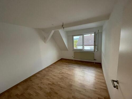 Foto - Sanierte 3-Zimmer-Whg in Neckarhausen mit EBK und Terrase