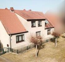 Großes Wohnhaus mit 2 Wohnungen, viel Platz & 5.880 m² Grundstück - Ruhner Berge