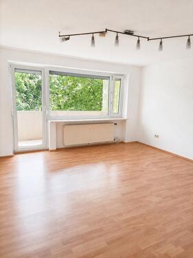 Foto - 3-Zimmer Eigentumswohnung mit Balkon und Garage in Würzburg