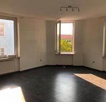 Familienfreundlich & citynah: 4-ZKB mit Wanne & EBK in LU-Hemshof - Ludwigshafen am Rhein Ludwigshafen-Hemshof