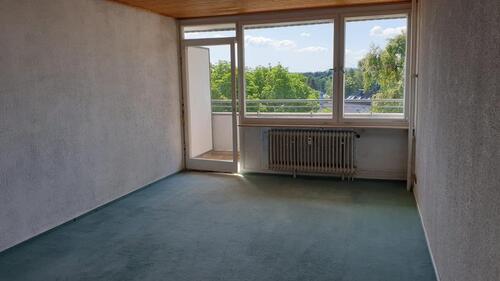 Foto - Helle 1-Zimmer Wohnung mit Balkon in einem Hochhaus