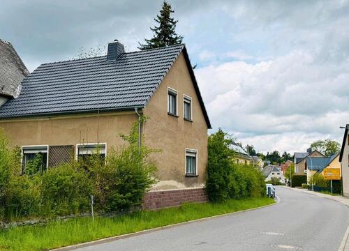 Foto - Renoviertes Haus zur Miete in Eppendorf – mit Garage und Gartenbereich