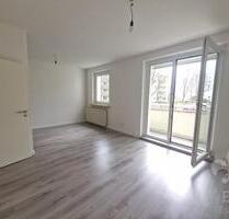 Hochparterre - Wohnung mit 2 Zimmern, offener Küche und Balkon in Nähe der Uniklinik - Magdeburg Hopfengarten