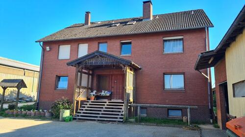 Foto - 15 Zimmer Mehrfamilienhaus, Wohnhaus zum Kaufen in Hohenhameln