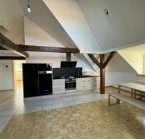 Wunderschöne 2-3 Zimmer Dachgeschosswohnung in Ansbach