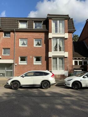 Foto - Gut geschnittene Drei-Zimmer-Wohnung In Neumünster