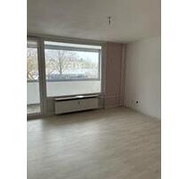 Schöne 2-Zimmer-Wohnung in Itzehoe mit Balkon – Kreative Gestaltungsmöglichkeiten!