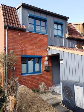 Foto - Energieeffizientes Reihenendhaus im skandinavischen Stil