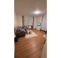 Helle 2-Zimmer-Wohnung mit Balkon in Eisenberg (Pfalz)