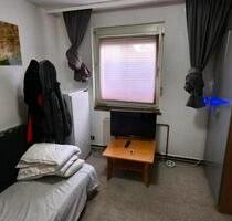 Gemütliches 1-Zimmer als Zweitwohnsitz (Wochenendheimfahrer) - Kelsterbach