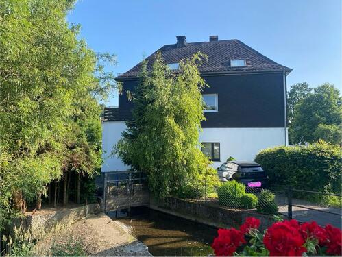 Foto - 10 Zimmer Einfamilienhaus zum Kaufen in Bestwig