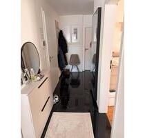 Moderne 3 - Zimmer Wohnung in Esslingen-ruhig gelegen - Esslingen am Neckar