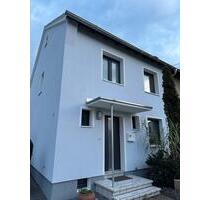 Haus zu vermietenverkaufen in Sankt Augustin - Altenahr