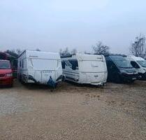 Biete SOFORT Stellplatz für WohnwagenWohnmobilBootAnhängerPKW - Brunnen