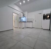 Helle 2-Zimmer Dachgeschoss Wohnung, Erstbezug, Einbauküche - Wittlich