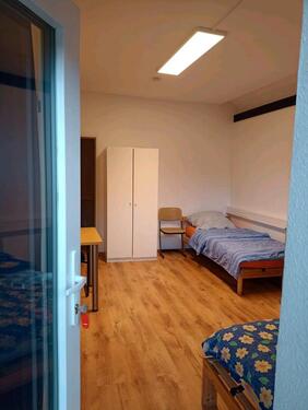 Foto - Monteurzimmer - 15,00 EUR Kaltmiete,