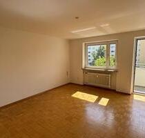 Provisionsfreie Sonnige unverm. 2-Zi-Wohnung in Bogenhausen im He - München Provisionsfreie Sonnige unverm. 2-Zi-Wohnung in Bogenhausen im He - München
