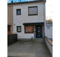 Saniertes und Modernisiertes Reiheneckhaus Reihenendhaus - Neuss Gnadental