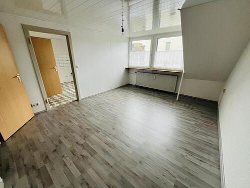Foto - Charmante 2-Zimmer-Dachgeschosswohnung in ruhiger Lage