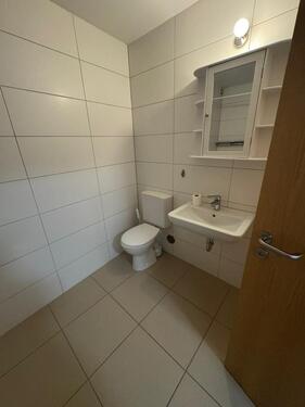 Foto - 3 Zimmer Wohnung mit Garten, Einbauküche, neuem Bad & Parkplatz