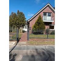 Wohnung Erdgeschosswohnung - 630,00&nbsp;EUR Kaltmiete, ca.&nbsp; 90,00&nbsp;m&sup2; in Hesel (PLZ: 26835)