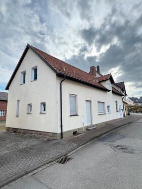 Foto - 11 Zimmer Mehrfamilienhaus, Wohnhaus zum Kaufen in Borgentreich