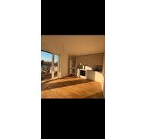 Attraktive 3-Zimmer Wohnung Neubau mit EBK, Terasse & Garten - Ludwigsburg Oßweil