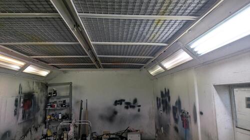 Foto - Lackiererkabine in Karlsruhe flexibel zu vermieten