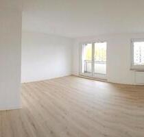 Frisch renovierte Maisonettewohnung in Familiärer Nachbarschaft - Berlin Marzahn-Hellersdorf