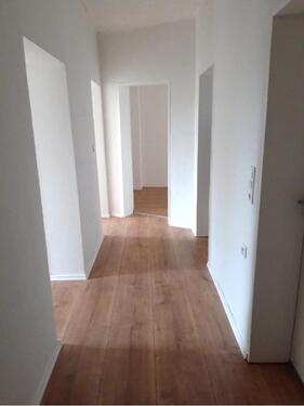 Foto - 3-Zimmer-Wohnung direkt gegenüber der Uni Kassel - ab 01.08.2026