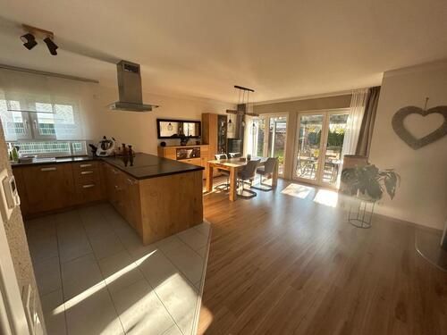 Foto - 5 Zimmer Einfamilienhaus zum Kaufen in Hasselroth