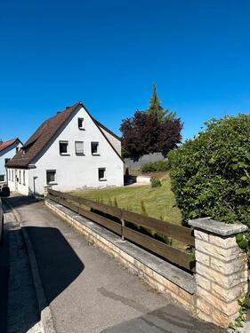 Foto - Kernsaniertes vollvermietetes zweiFamilienhaus POISITIVEM CASH