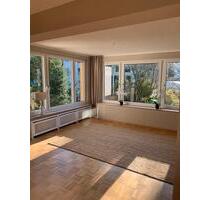 3,5 Z. Wohnung Nähe Rü. Besichtigungen 5.12. nach Absprache! - Essen Stadtbezirk II